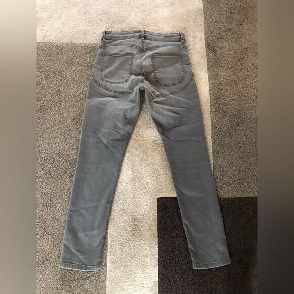 H&M Super-Skinny High Rise Charcoal Jean - Picture 5 of 5